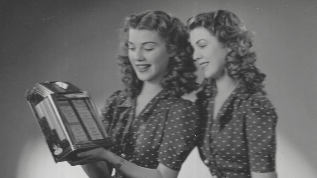 Twins with Buckley music box