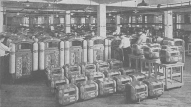 Wurlitzer Employee