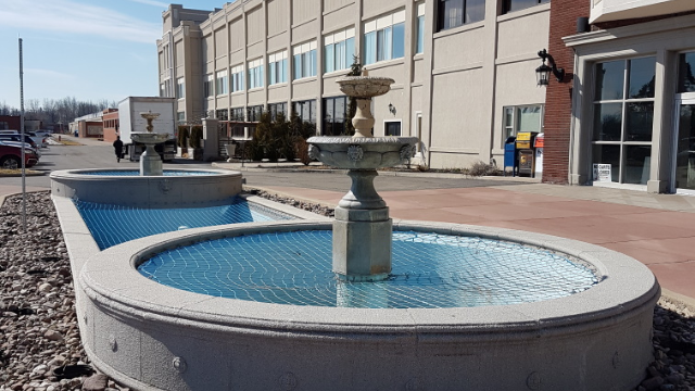 Wurlitzer Factory Building Fountains - March 2020
