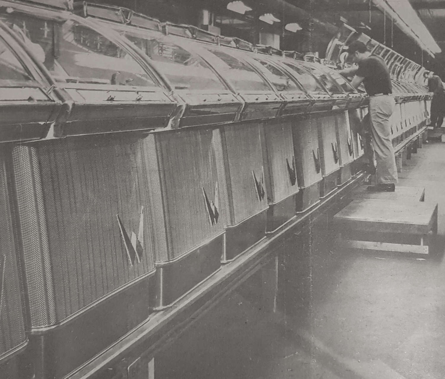 American Jukebox History - Wurlitzer - Factory